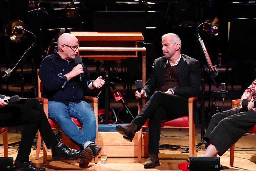 RTÉConcertOrchestra (@rte_co) on Twitter photo Great conversation this evening @lennyabrahamson <a href="/talkingwounded/">stephen rennicks</a> <a href="/EDonoghueWriter/">Emma Donoghue</a> <a href="/johnkellytweets/">John Kelly tweets</a> to introduce the <a href="/rte_co/">RTÉConcertOrchestra</a> world premiere of Room with live score <a href="/NCH_Music/">National Concert Hall</a>. Great conversation this evening @lennyabrahamson <a href="/talkingwounded/">stephen rennicks</a> <a href="/EDonoghueWriter/">Emma Donoghue</a> <a href="/johnkellytweets/">John Kelly tweets</a> to introduce the <a href="/rte_co/">RTÉConcertOrchestra</a> world premiere of Room with live score <a href="/NCH_Music/">National Concert Hall</a>.