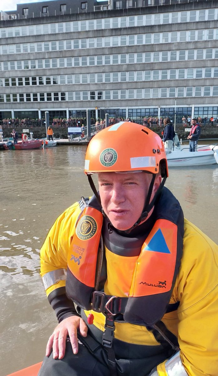 limerickcd's tweet photo. Nearly 400 participants took part in the 3.8km @limericknarwha1 Limerick Swim at 10am this morning.
Funds were raised for @children_grief. We were thrilled to be able to assist this morning.
#ourvolsrock #NSD22 #limerickcivildefence .@CivilDefenceIRL https://t.co/IbzCajbrUu