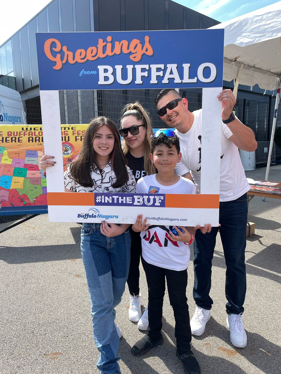 VisitBuffalo_'s tweet photo. From faraway places, like India, Turkey, Germany, the UK, and states across the US, wing lovers have united at Highmark Stadium for the @Wingfest.
If youโre visiting the festival this weekend, shout out where youโre from!
๐
#InTheBUF #WingBUF https://t.co/UJcRVIlfb7