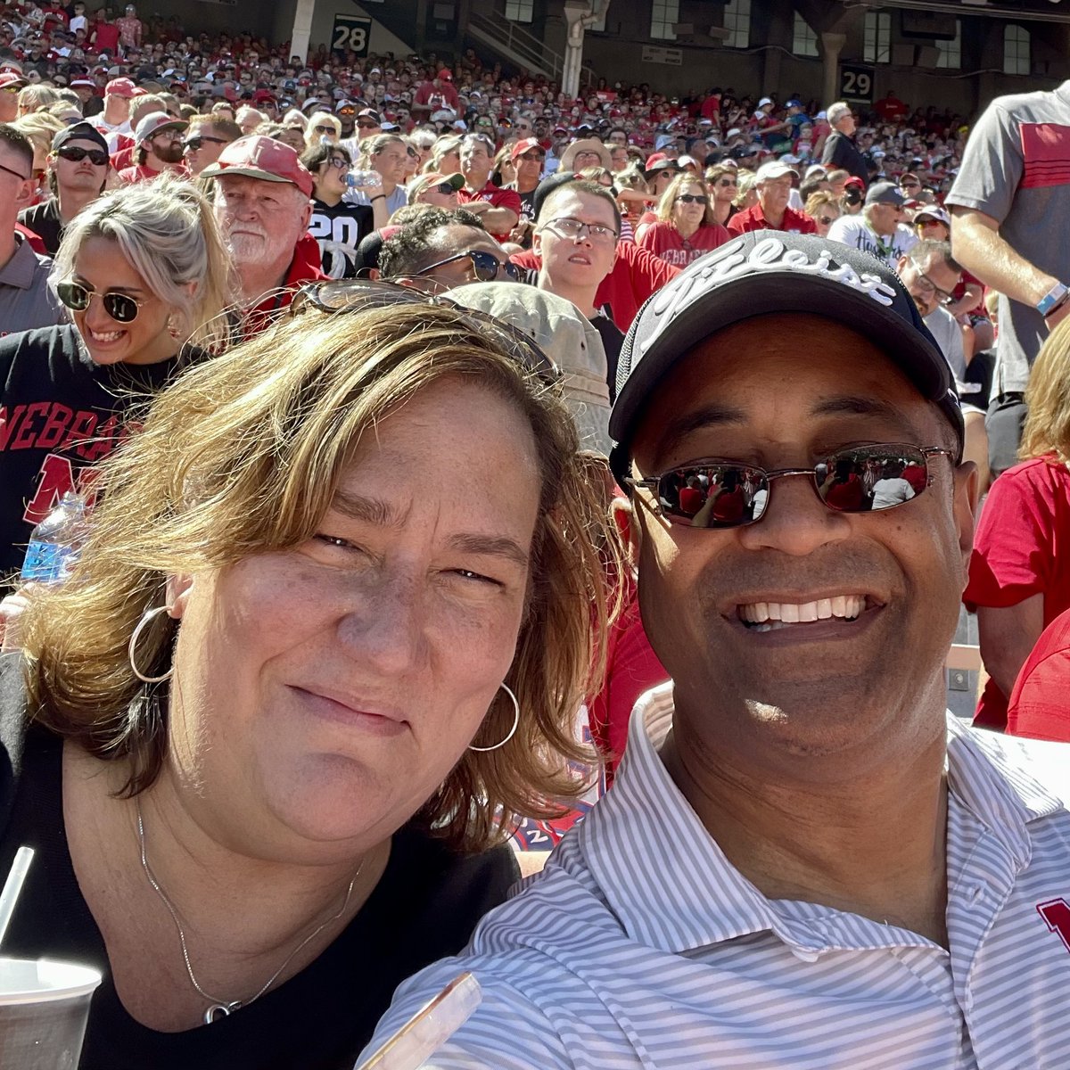 WinsleyI's tweet photo. Enjoying the Huskers leading 7-0. #Huskers https://t.co/3sbvG2Dx29