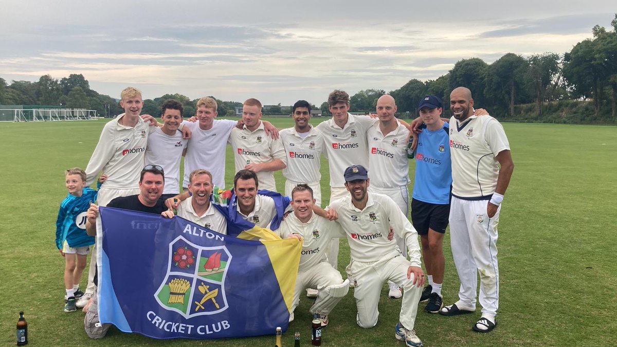 AltonCricket's tweet photo. Incase no mentioned it……….

Champions!! https://t.co/cS1oN7jRAx