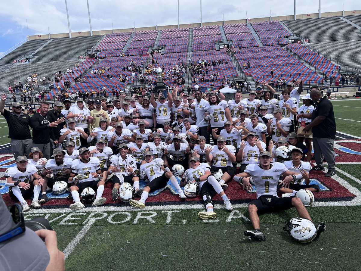McAlester Sports Radio (@buffsportsradio) on Twitter photo .@BigMacFtbl wins the Battle on the Border against Scotlandville, 35-20!
<a href="/LesnauCaden/">Caden Lesnau</a>: 10-19, 144 Yards, 3 TD
<a href="/ErikMccarty13/">Erik Mccarty</a>: 21 CAR, 118 Yards, 2 TD
<a href="/chazbradley8/">chaz bradley</a>: 4 REC, 44 YDS, TD
<a href="/CarterLance14/">Carter Lance</a>: 3 REC, 47 YDS, 2 TD
#BlackDeathDefense shuts out SHS in the second half! .@BigMacFtbl wins the Battle on the Border against Scotlandville, 35-20!
<a href="/LesnauCaden/">Caden Lesnau</a>: 10-19, 144 Yards, 3 TD
<a href="/ErikMccarty13/">Erik Mccarty</a>: 21 CAR, 118 Yards, 2 TD
<a href="/chazbradley8/">chaz bradley</a>: 4 REC, 44 YDS, TD
<a href="/CarterLance14/">Carter Lance</a>: 3 REC, 47 YDS, 2 TD
#BlackDeathDefense shuts out SHS in the second half!