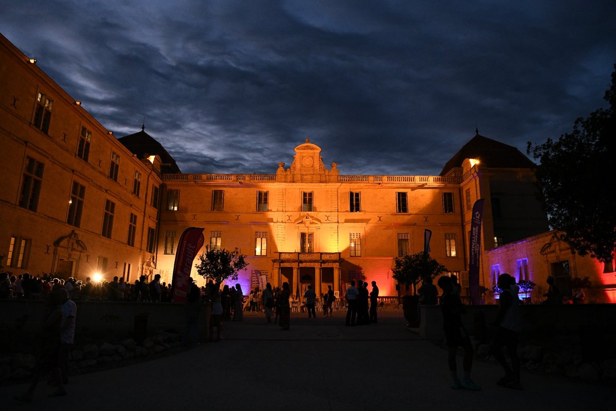 Montpellier3m's tweet photo. 🏰 Retour sur l'inauguration des travaux du Château de @VilleCastries ainsi que de la plaque Gilbert Pastor en hommage à l'ancien maire de la ville.
📸 En présence de @MDelafosse, @FLafforgue, Claudine Vassas, @PensoEric &amp; @YvonPellet https://t.co/TKP9nKo4VR