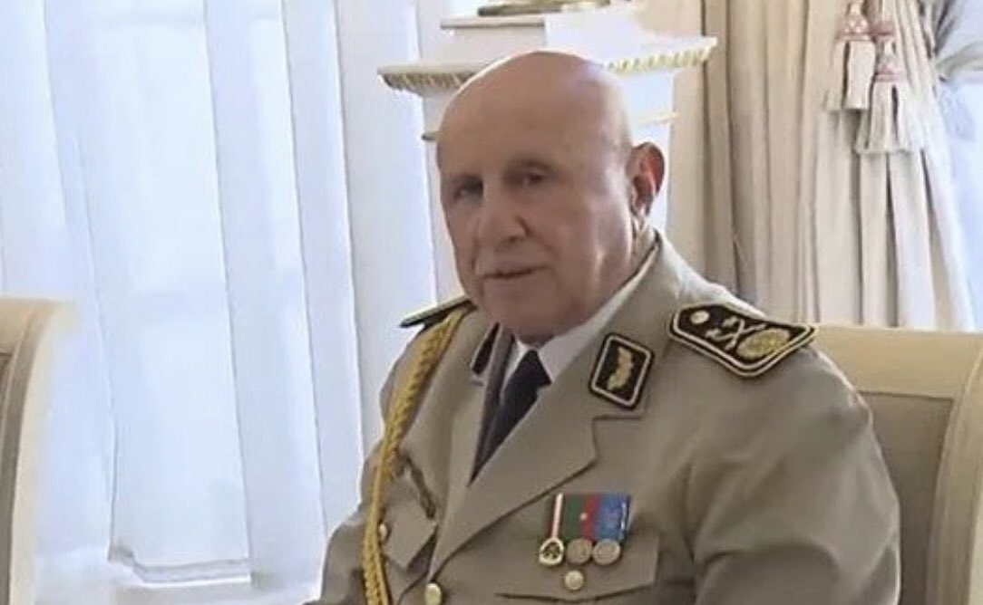 globalintel_'s tweet photo. 🔴⚠️ Le général Djebbar M’henna nommé DG de la #DGDSE algérienne. Il remplace le général Abdelghani #Rachedi nommé à ce poste il y a 3 mois, lui-même succédant au général Noureddine #Makri désigné 1 an auparavant. Le général #Mhenna était le patron de la contre-subversion #DGLS https://t.co/jAbDLOhjcX