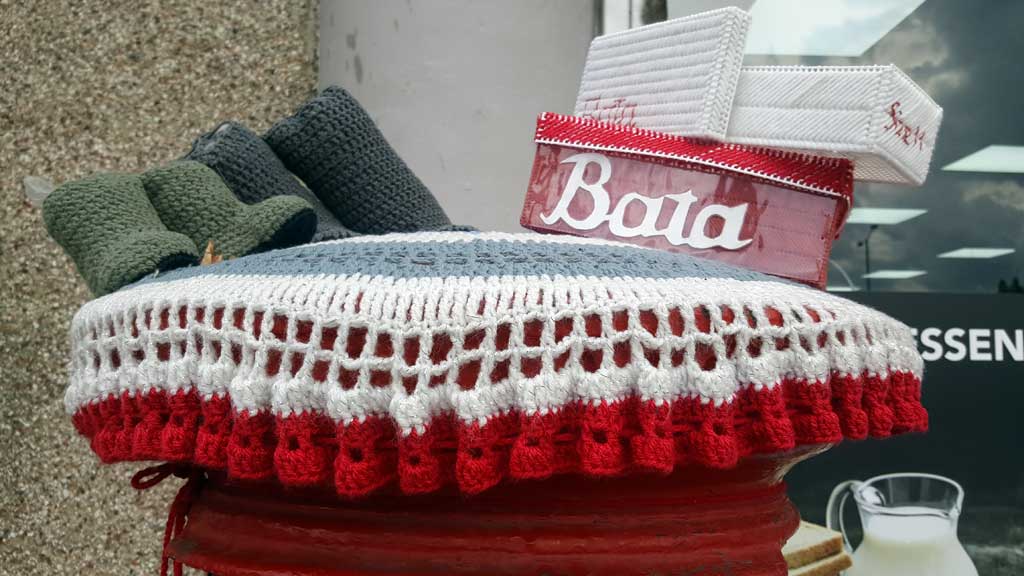 We love a post box topper. We spotted this one today on a walk through #EastTilbury to get to the river.