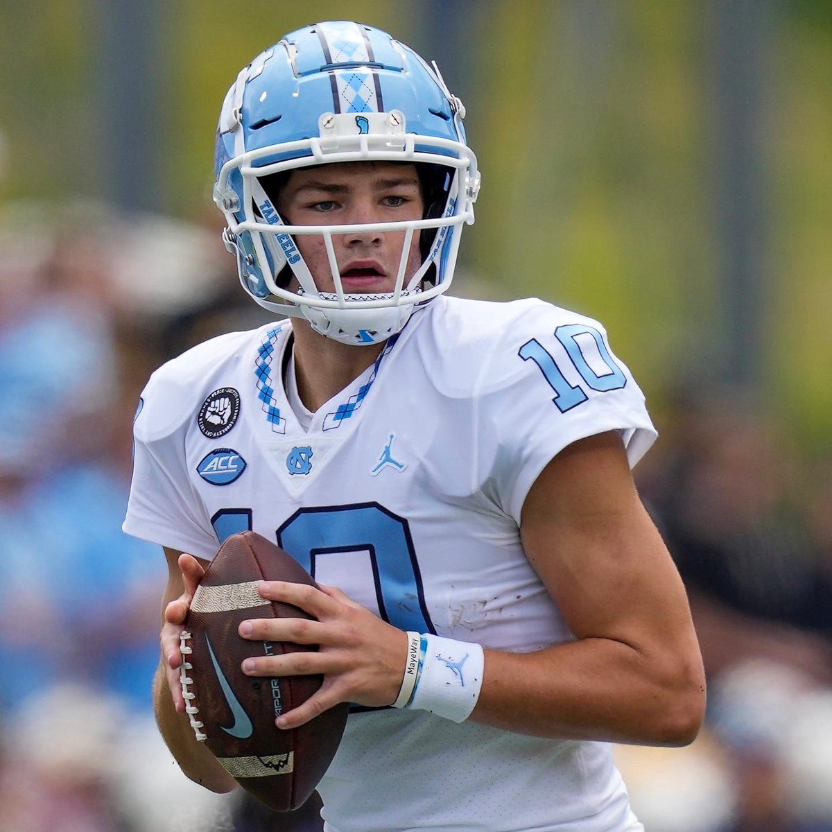 CFBKings's tweet photo. Drake Maye vs. App State:
• 24/36 passing
• 428 total yards
• 5 total touchdowns
#UNCvsAPP https://t.co/po7KuhFWez