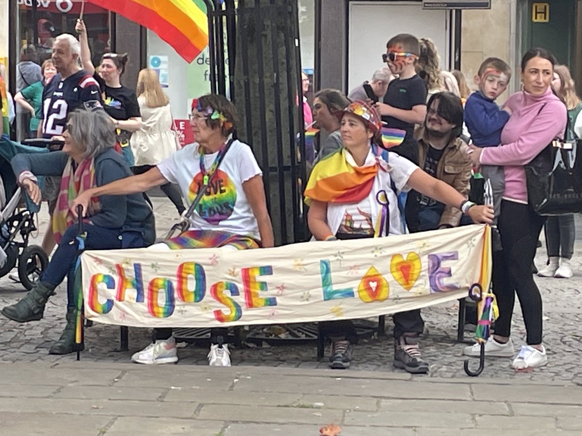 ArianeBurgessHI's tweet photo. What a fantastic first ⁦@pridemoray⁩ great turnout- we’re here to spread the love. Thanks to everyone involved in making it happen - a really moving day🏳️‍⚧️🏳️‍🌈🏴󠁧󠁢󠁳󠁣󠁴󠁿⁦@LGBTIScotland⁩ https://t.co/px3NHKdeCv