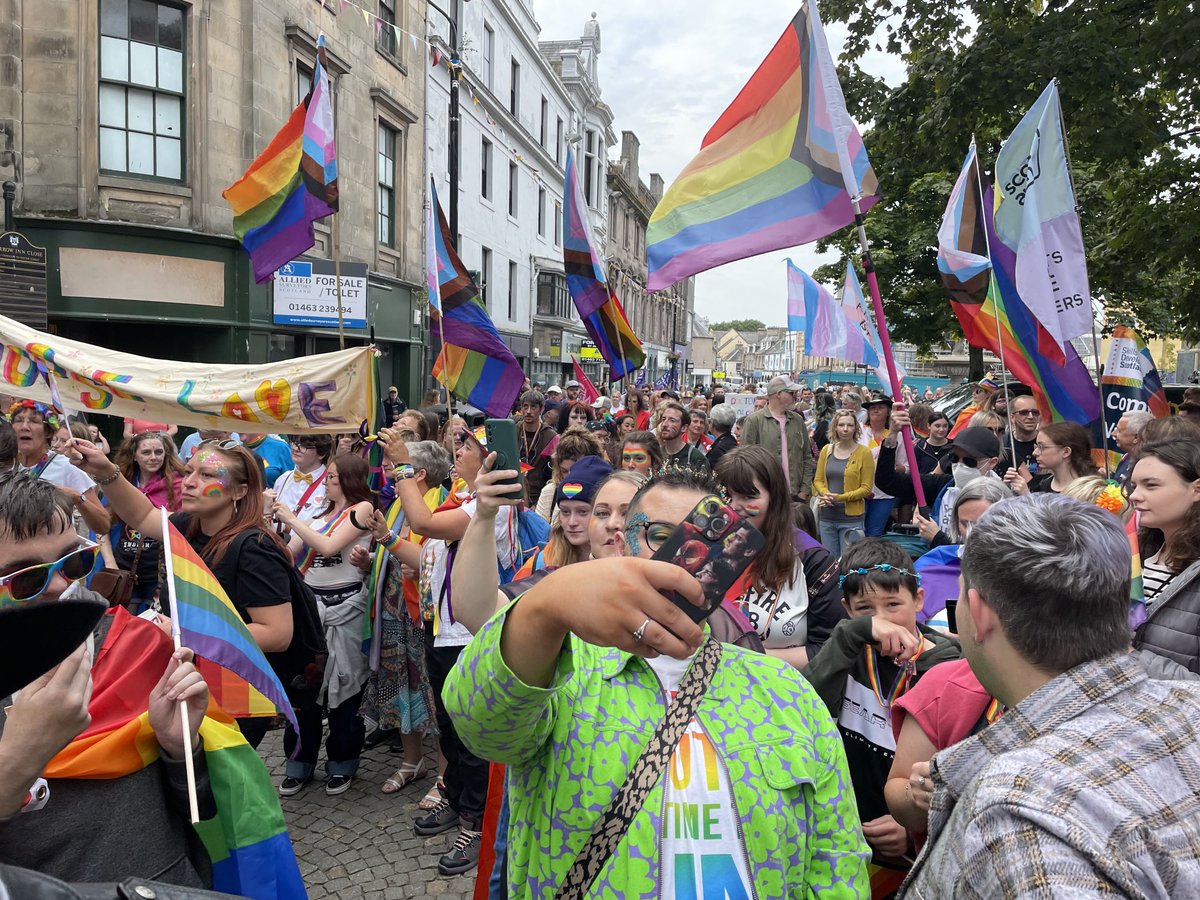 ArianeBurgessHI's tweet photo. What a fantastic first ⁦@pridemoray⁩ great turnout- we’re here to spread the love. Thanks to everyone involved in making it happen - a really moving day🏳️‍⚧️🏳️‍🌈🏴󠁧󠁢󠁳󠁣󠁴󠁿⁦@LGBTIScotland⁩ https://t.co/px3NHKdeCv