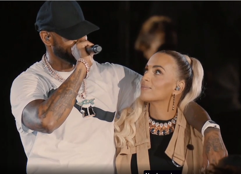 abdouble7's tweet image. Booba et Kayna ensemble pour Ma destiné 20 ans après ce classique ne veillit jamais 🏴 des frissons la voix de Kayna !!! #booba #StadeDeFrance