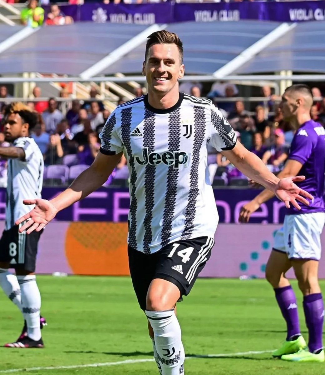 BianconeriZonEs's tweet photo. Mención especial para Arek #Milik. Dos partidos, dos goles. Gran inicio de temporada 🔥, demostrando que no quiere ser banca de nadie.
#ForzaMilik
#ForzaJuve 🖤 https://t.co/1VHsqkFaXR