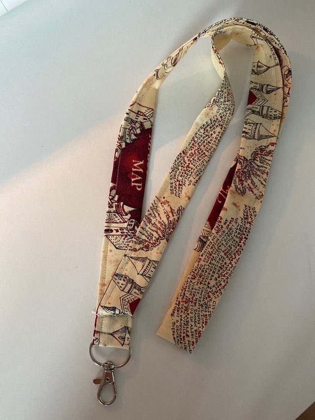 SandraTorresPad's tweet photo. Vendo "Llaveros handmade " en #wallapop #harrypotter #llaveros #llaverospersonalizados #handmade  https://t.co/eYp9SIZAzU https://t.co/WMQZumcXmL