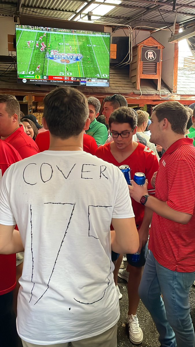 barstoolindy's tweet photo. Good times win. Great teams cover. 
@BSSportsbook @BarstoolIrish 

(Via @nick_ellis12) https://t.co/h4SFdnIyAo