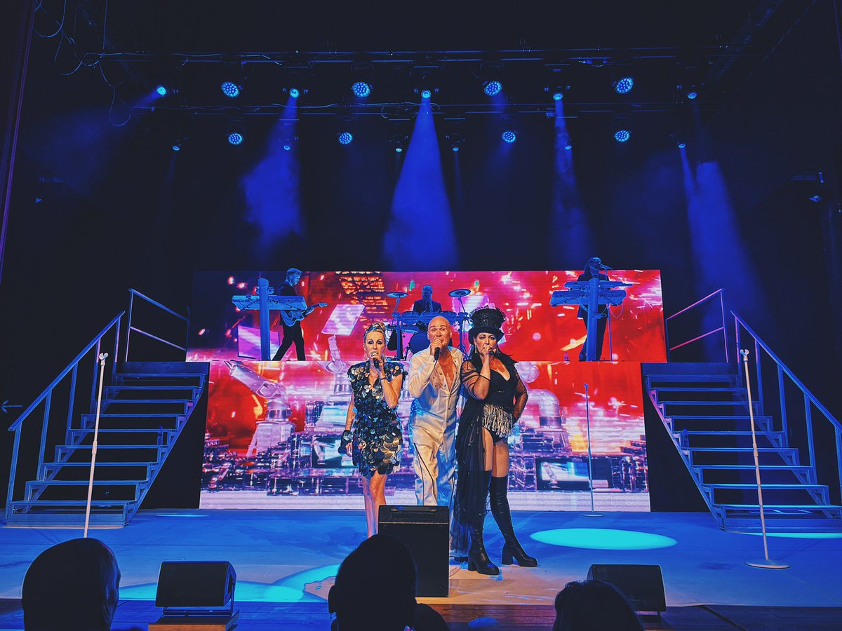 And that’s a wrap! The <a href="/humanleagueHQ/">THL</a> Dare!40 tour is over! EU and UK done! What a pleasure.