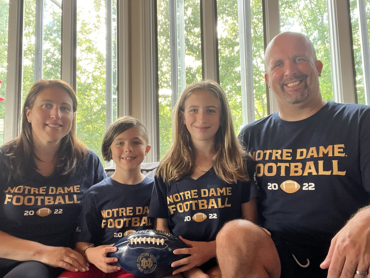 bjmirish45's tweet photo. The Monaghan’s are game ready! Go Irish! #AnnualShirtPic #NDRollCall @NDonNBC @NDFootball @Marcus_Freeman1 https://t.co/uXfO9Q1LYX