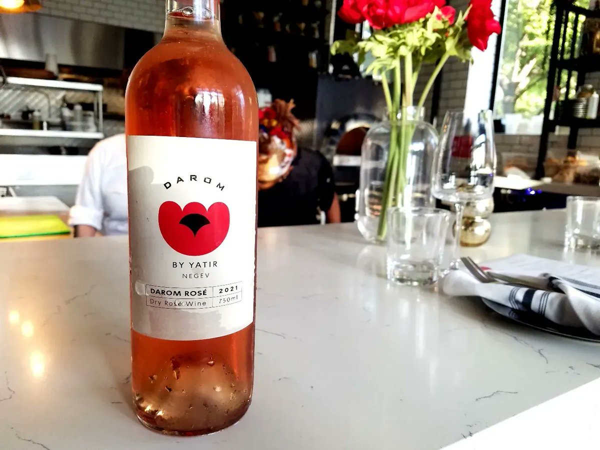 winecasualHQ's tweet photo. Darom By Yatir Rosé 2021 – Pleasantly Floral and Red-Fruit Filled. 90 Points. https://t.co/t79XYHkycn #rose #DAROM #Yatir #DAROMbyYatir #Israel #Israeliwines https://t.co/u3PcItw2Pj