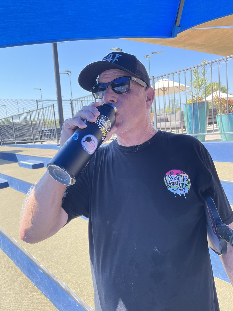 pickleballhype's tweet photo. It’s hot out there this weekend. Don’t forget to stay hydrated on the court 💧💧💧.
#PBH #pickleball #beattheheat https://t.co/qkifd6inXq