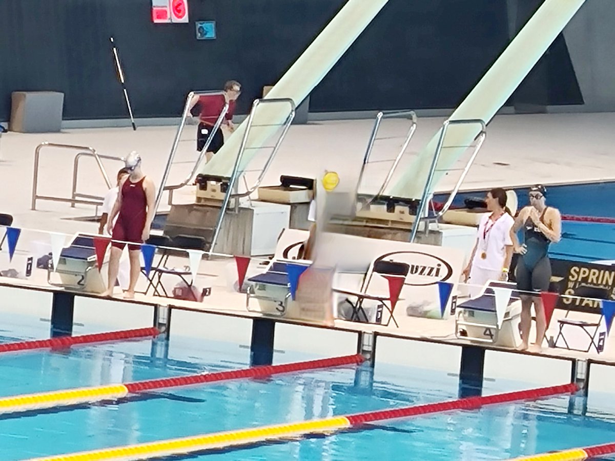 EmmaNorthmore's tweet photo. What an amazing day racing @MediHarris Thankyou for the kind pre race chat! @Jimbob95goon for being such a lovely kind soul &amp; to @adam_peaty for a phenomenally well organised, inspirational start to the season!The time given to all was truly appreciated  #leatherheadswimmingclub https://t.co/NjgO3WOszo