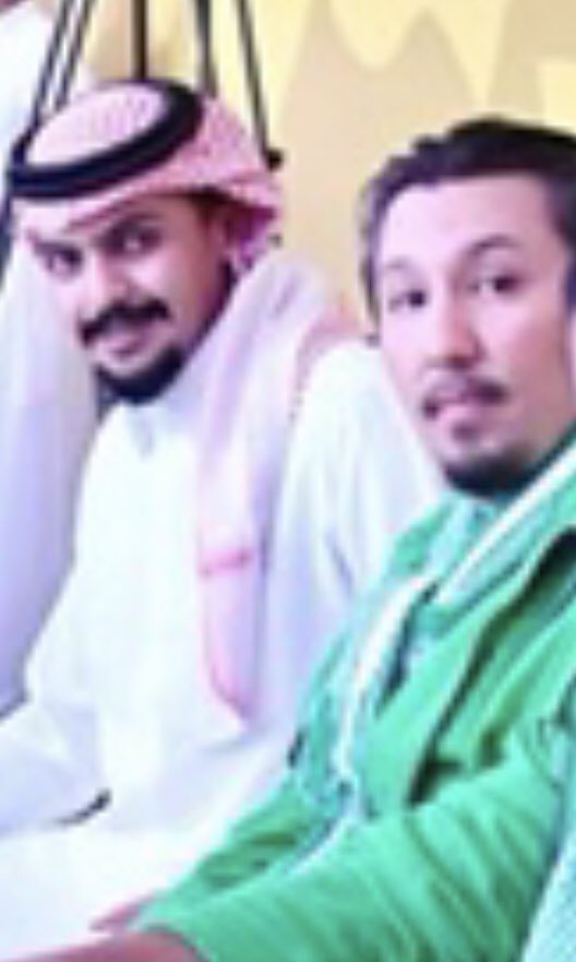 B_A_turkistani's tweet photo. جماهير الأهلي الغالية على قلبي ❤️🇸🇦💚
تلقيت وتشرفت بإتصال غالي من طيب القلب والمعدن الأستاذ المستشار وليد إبن العم عبدالرزاق معاذ وكذلك من الغالي إبن الغالي الأستاذ محمد بن عبدالله القنب 

وأبلغوني بتكليفي وعودتي لقيادة وإدارة شؤون التشجيع في مدرج الأهلي الغالي في الفترة القادمة https://t.co/1U9E0hFhs7
