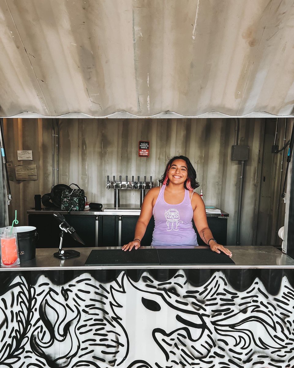 firemakerbeer's tweet photo. 🔥Happening now: All the good vibes in the Fire Maker beer garden!🍻🐉
#firemaker #atl #atlanta #goodvibes #weekend #brewery #gacraftbeer #gabeer #craftbeer https://t.co/ru3cPy7esF