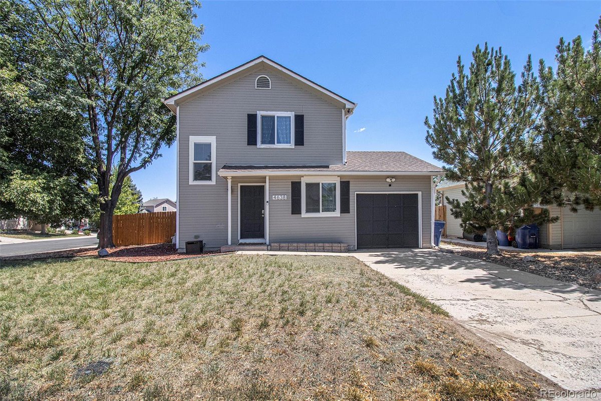 Jameyhoag's tweet photo. This home will wait for no one. Be the first to see it! #homesforsale #homeowner  https://t.co/PwttJtgyLt https://t.co/B5VApuqMVE