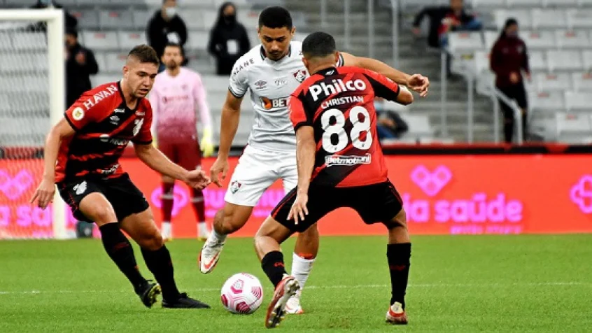 FluDecepcao's tweet photo. O Fluminense já enfrentou o Athletico-PR na Arena da Baixada 28 vezes, com retrospecto de:
✔️08 Vitórias do Fluminense
🟡07 Empates
❌ 13 Derrotas https://t.co/CvDT2u8rB9