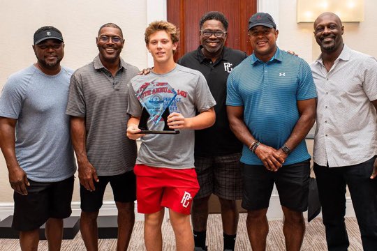 CBAcad's tweet photo. Congrats to 2026 @cbu_fl Red team member Mills Carrillo who was awarded the top 14u pitching prospect at the @perfectgameusa select fest this past week. Future is πΆβοΈ for Mills and our 2026 class! #pgselectfest #pgselect14u https://t.co/Lk8caGUltG