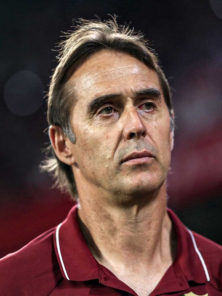 🤔🛡 ¿Debe Lopetegui seguir al frente del Sevilla FC?

❤️ Like > SI
🔁  RT   > NO