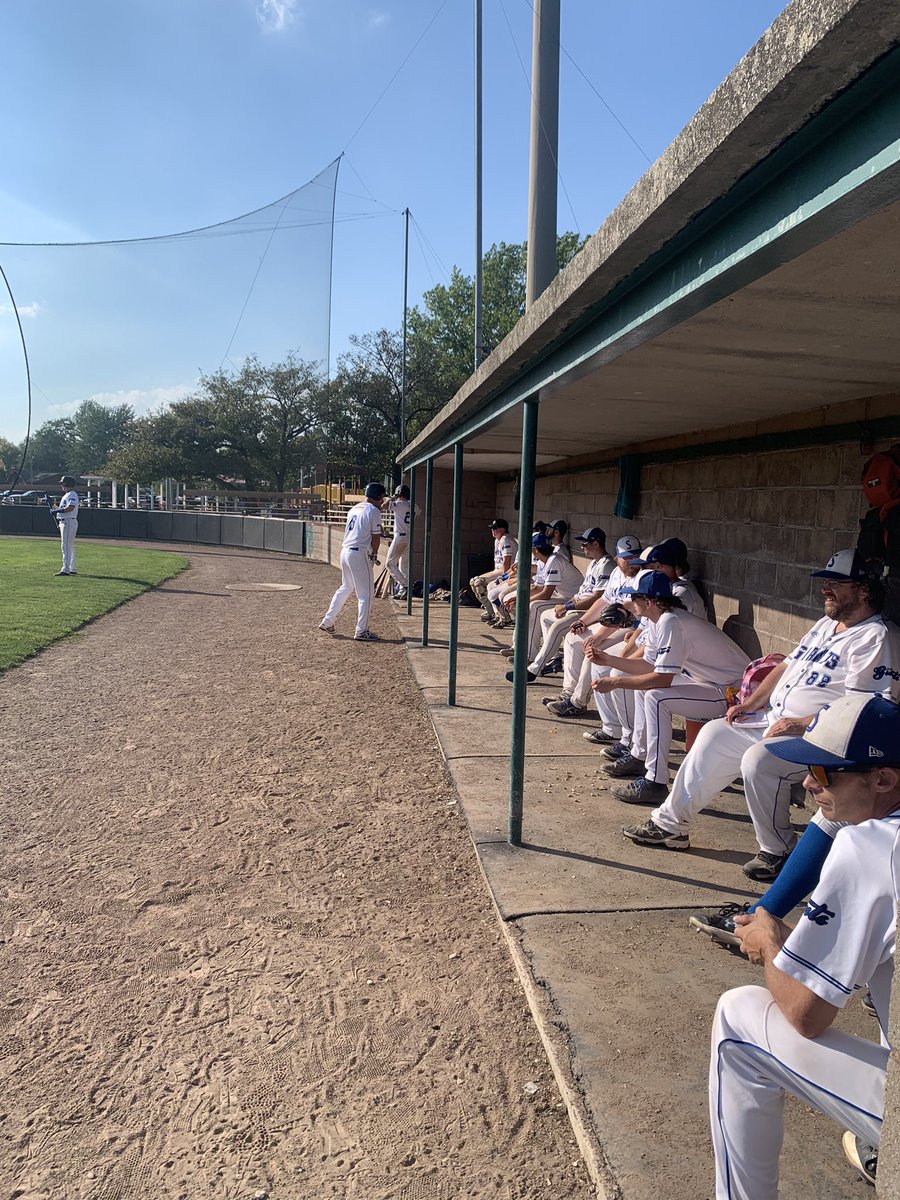 SimcoeSrGiants's tweet photo. Let’s go @SimcoeSrGiants ⚾️ ! https://t.co/OQ8aF68fTn
