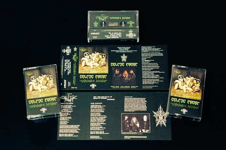XIBILXIC's tweet photo. tapes tapes tapes, Celtic Frost en cassette negro, 🤔 serán legales estas ediciones?
#CassetteMania #ToMegaTherion #MorbidTales #IntothePandemonium #EmperorsReturn https://t.co/qohAUJvbK1