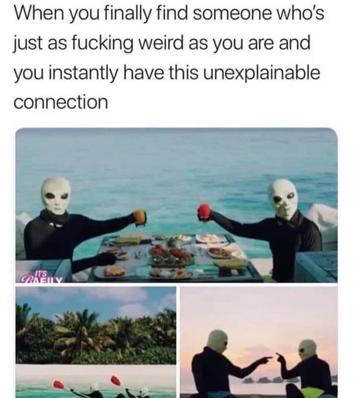 JKN_Show's tweet photo. 😀🤝😀
#JoshKnowsNothing #JKN #podcast #Twitch #subscribe #follow #memes #aliens #friends #friendship #weird #weirdos https://t.co/jLJnCerN3X