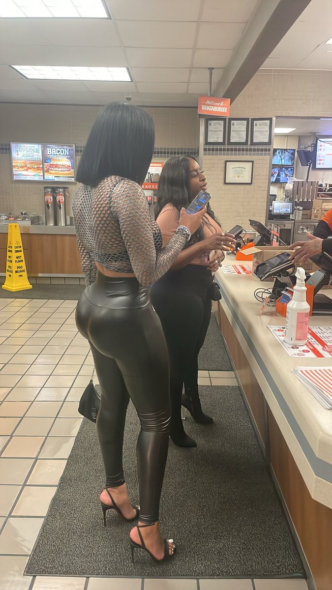 raynesmguerra's tweet photo. late night whataburger runs are very necessary https://t.co/3bBLqG0erd