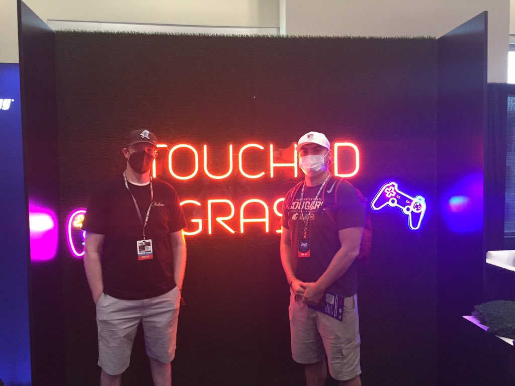 These #IntelNUC PCs are pretty legit. Super compact and powerful.