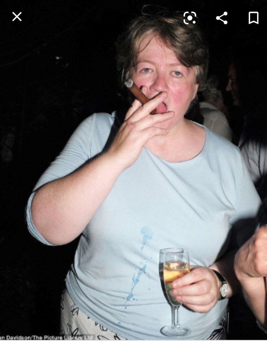 <a href="/mrjamesob/">James O'Brien</a> Health Minister.