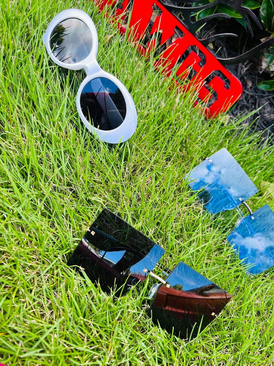 CuSunglasses's tweet photo. College football  🏈 is back and #iCu Sunglasses have you covered!!
Buy 1 pair of #iCu Sunglasses and get $10 off a second pair😎 enter SUMMER at checkout.

https://t.co/mnGS39k6Go https://t.co/l5RizHwU1O