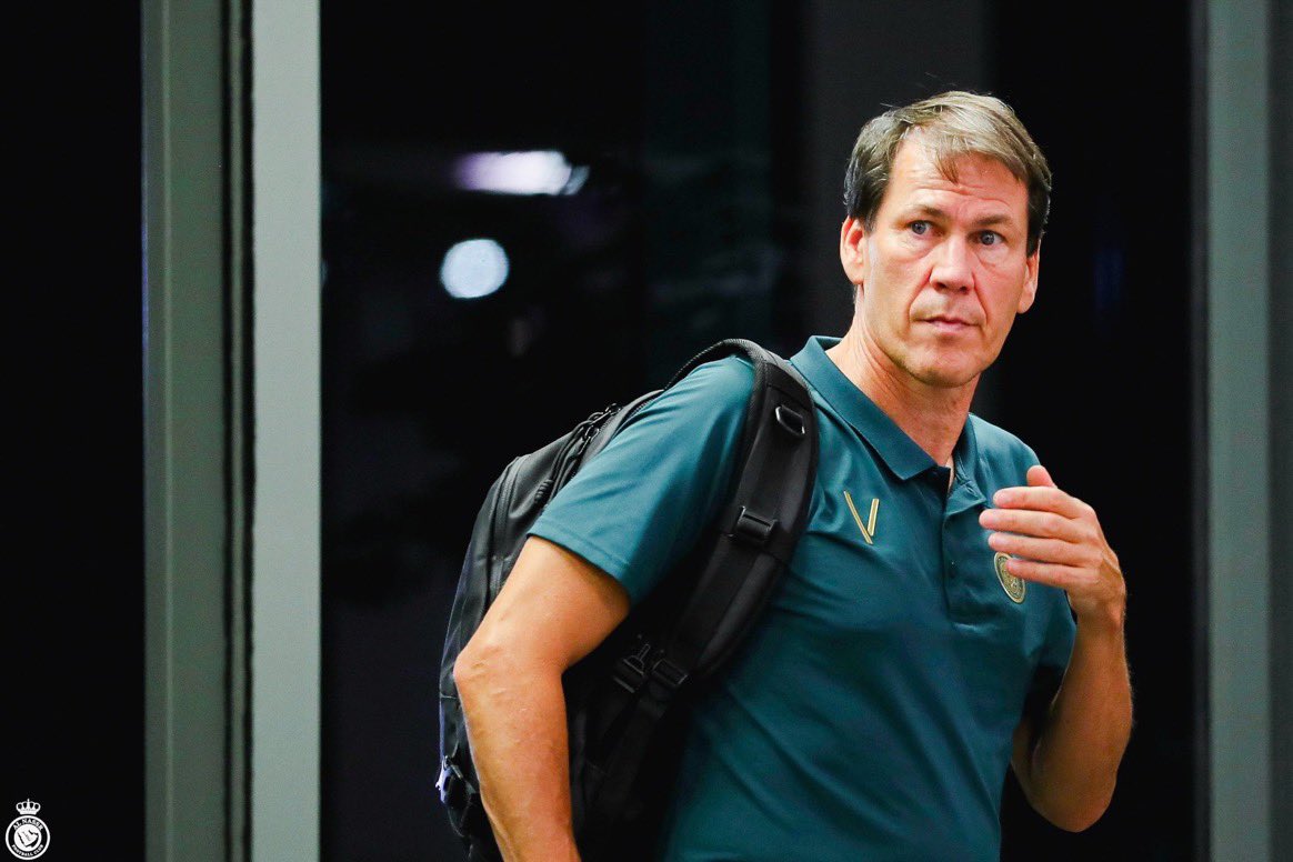 s3ds33d's tweet photo. I trust you 💛💙

@RudiGarcia https://t.co/gnZKgLp1oJ