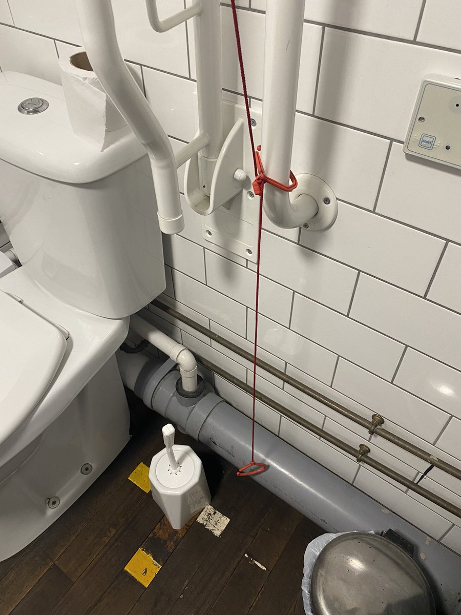 zenrhe's tweet photo. Popped in for a quick drink
  @StripJointGlas. Lovely venue. Fixed the Red Cord and added a #RedCordCard from @EuansGuide https://t.co/BBRUrXCWda