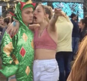 thepiff's tweet photo. SO THE BALD ONE. HOWIE. HE’S A GERMAPHOBE AND LIKES ARNOLD PALMERS. IT’S ICE TEA AND LEMONADE. AND HE DRANK THIS WARM ONE THAT THIS DOG PEED INTO A GLASS BECAUSE MAGIC YA KNOW https://t.co/SrE4ZEY8Kr