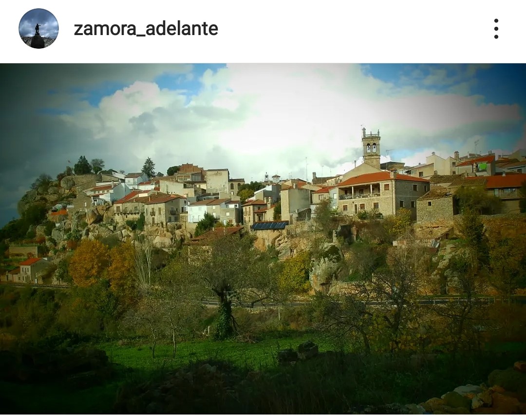 AdelanteZamora's tweet photo. #fermoselle #sayago #balcóndelduero #zamora #zamoraprovincia #pueblodelasmilbodegas @aytofermoselle #fermosa #visitaobligada #zamoraenamora #FelizFinDeSemana #FelizFinde #Zamora_Adelante https://t.co/92sYVVBYfu