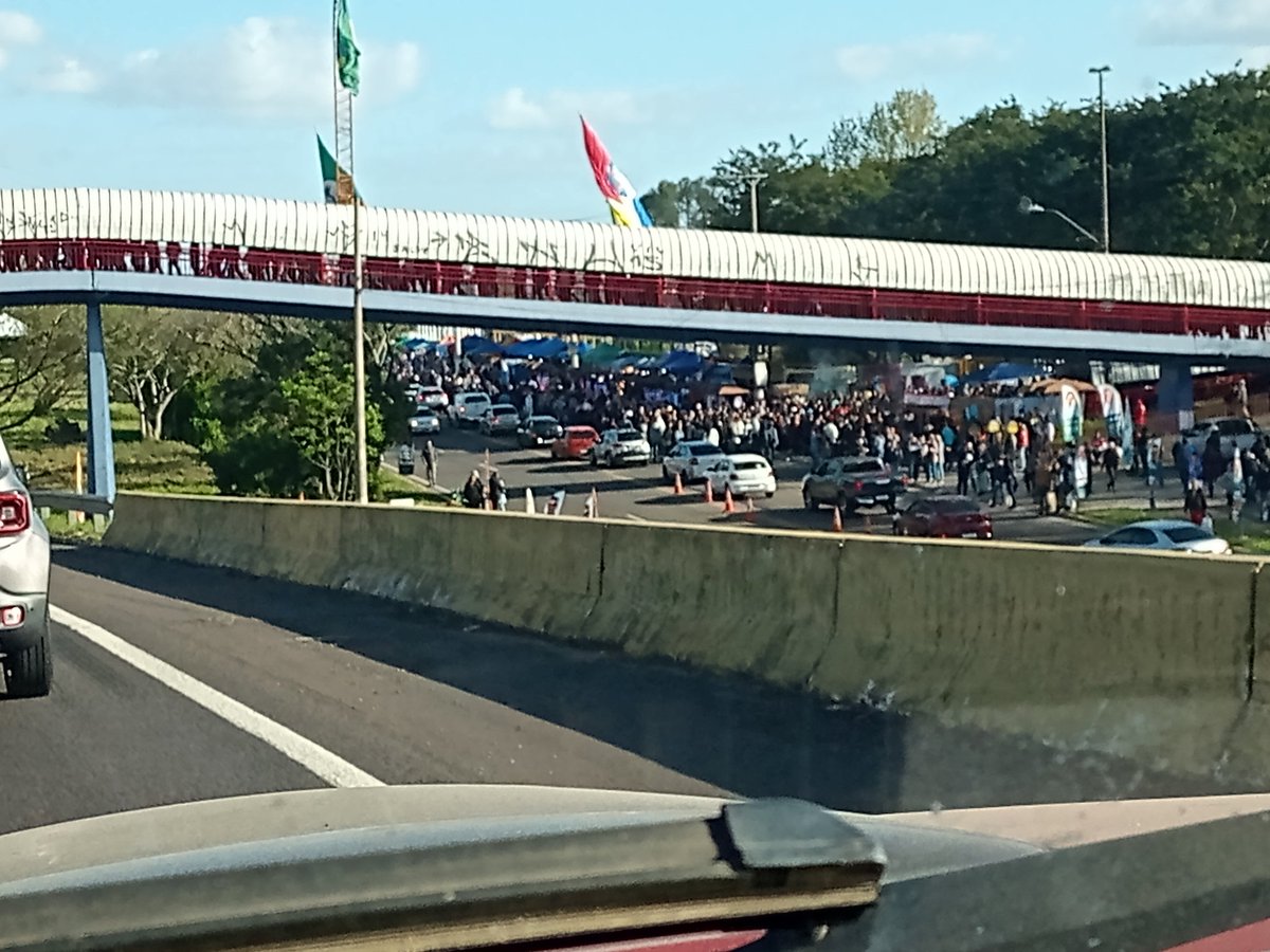 ZecorreaZ's tweet image. #Expointer2022 #lotada