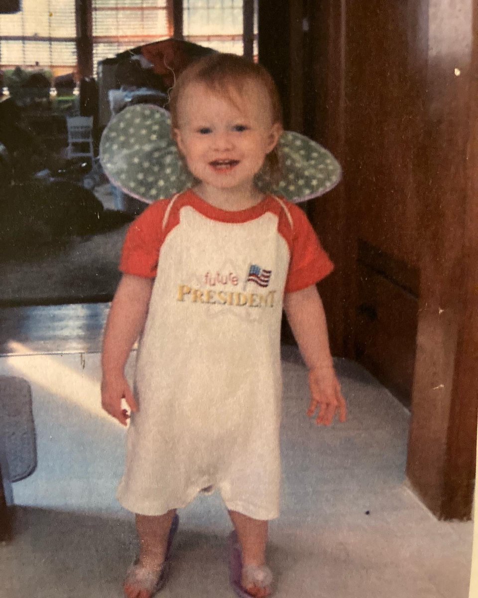 MichGS's tweet photo. This ginger is 17 today. #proudmama #hugyourpeople https://t.co/ct2G6jcpIm