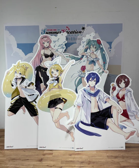 ルカさん水着アクスタ欲しかったので幕張抜け出して新宿マルイ行ってきましたやっぱりこれはヤバイなぁ!しかしエポスカード持って来るの忘れてて、くじ引けなかった!帰ったら財布に入れとこ…(;▽;) 