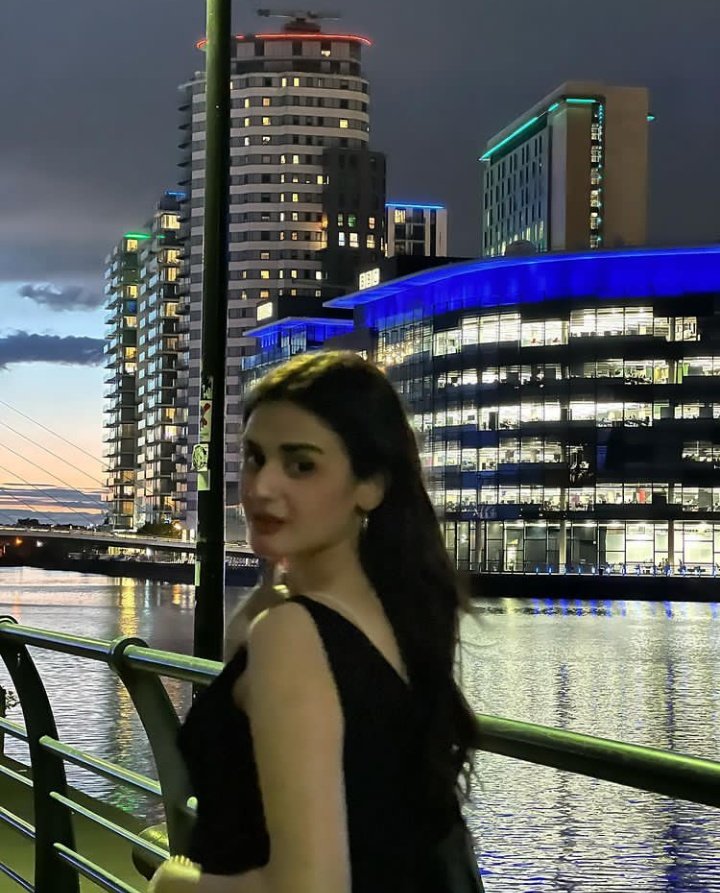 Hira Mani tweet media