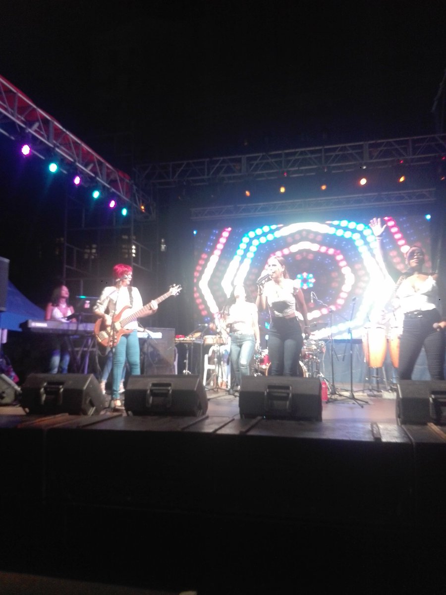 TatianaVieraHe3's tweet photo. Fiesta Popular en La Piragua de #LaHabana al estilo
A-N-A-C-A-O-N-A... #VeranoconTod@s #CubaViveyCelebra @PresidenciaCuba @AsambleaCuba @gobhabana @torres_iribar @RGZapata500 https://t.co/AHYvQNF6Zr