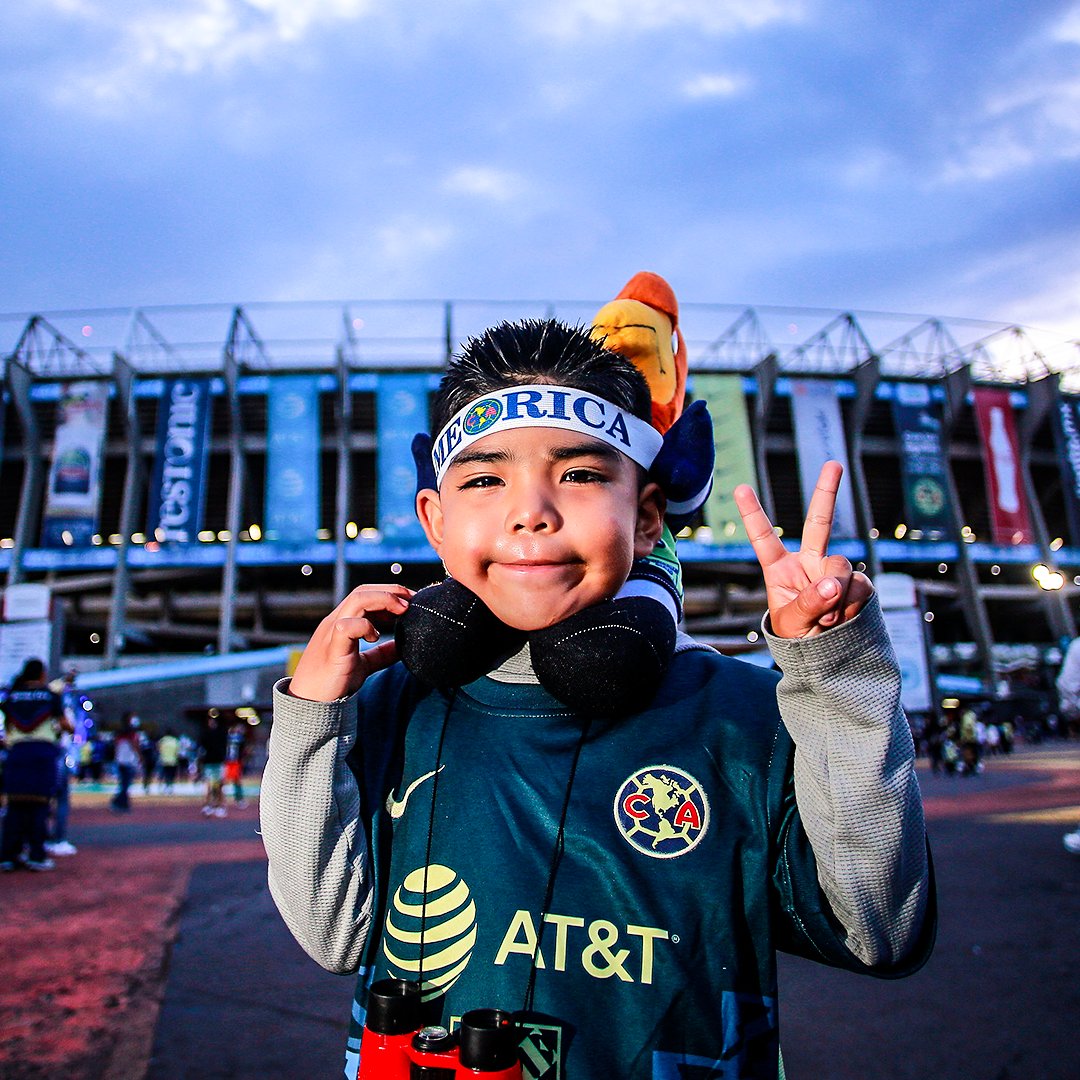 brfootball's tweet photo. The Azteca has to be one of the most photogenic grounds on the planet 🇲🇽 https://t.co/p9J2n7sLQS