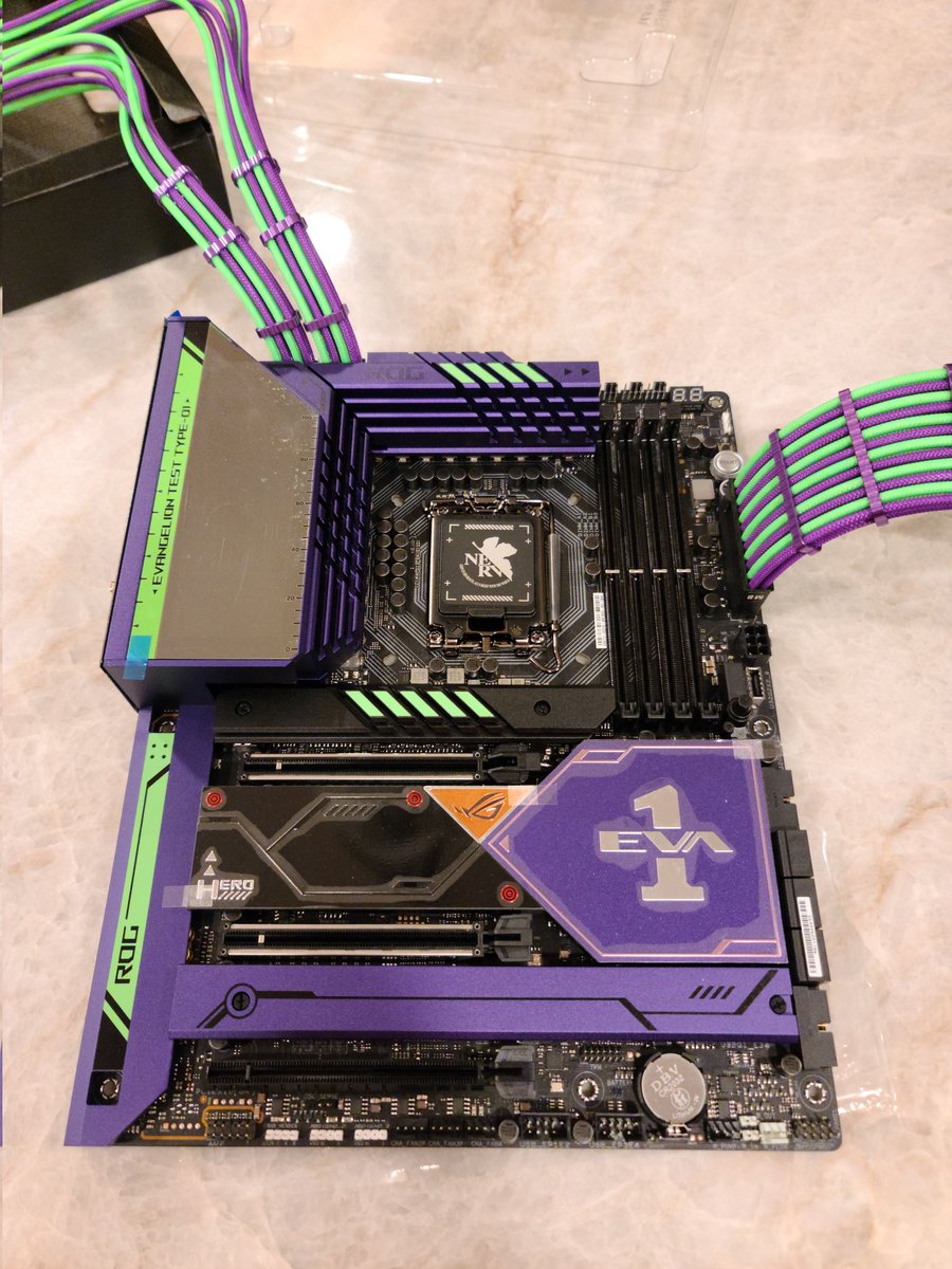 ipodfrog's tweet image. New PC build parts coming in slowly