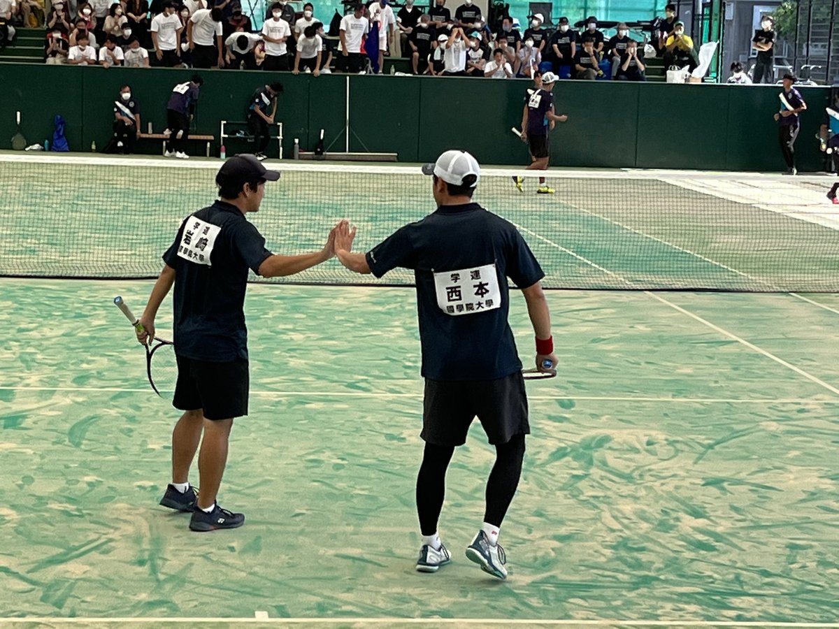 kgu_softennis's tweet photo. 【男子部】
準々決勝
対　明治大

1.下田・黒須④-3(⑦-2)米川・池口
2.西本・岩﨑2-④金山・齋藤
3.岡田・金井④-2白川・田中
4.下田・黒須2-④金山・齋藤
5.岡田・金井1-④金山・齋藤

接戦の末、2-3で負けてしまいました。

明日からもダブルス、シングルがあるので、引き続き応援お願いします❗️ https://t.co/1ISoDl0axd