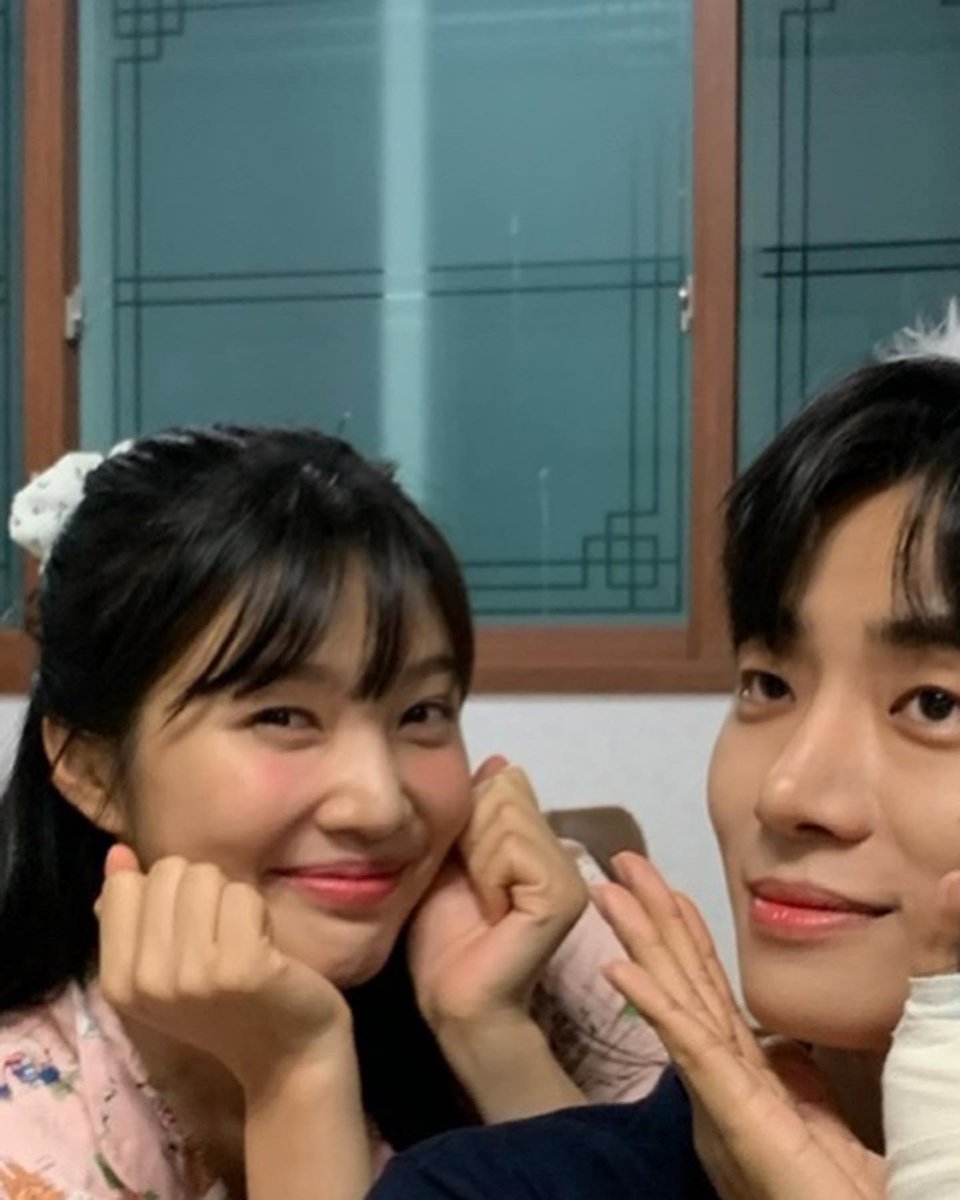 kdrama tweets tweet media
