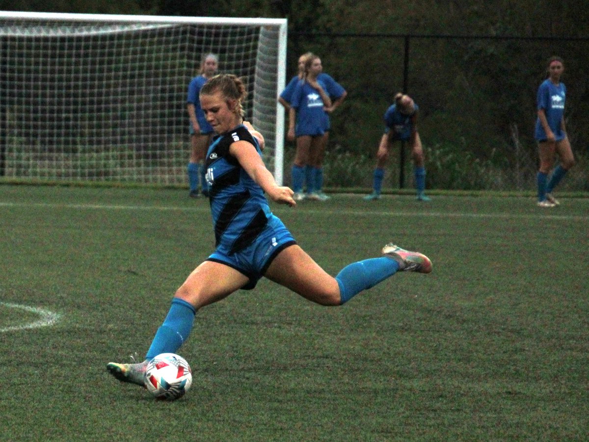 KsRush05Girls's tweet photo. @KS_RushSoccer @GAcademyLeague https://t.co/ZL7bRFuzK4