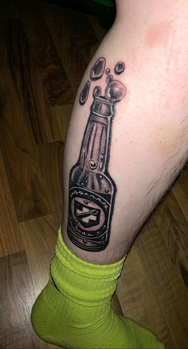 dalaxor's tweet photo. tattoo dump for anyone that hasn’t seen what I got https://t.co/fAY09Vlh74