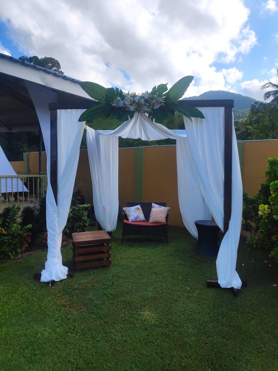 EventApollo's tweet photo. Cabanas by Apollo 

🆙 https://t.co/0aa9qwXNCZ